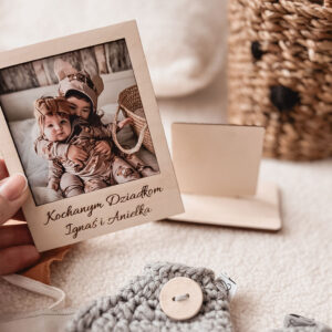 Ramka ze zdjęciem do postawienia.Spakowana gotowa do wręczenia.