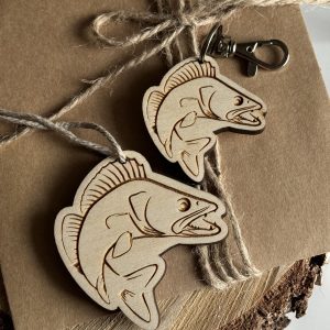 Brelok i zawieszka rybka z dowolnym napisem w tyle