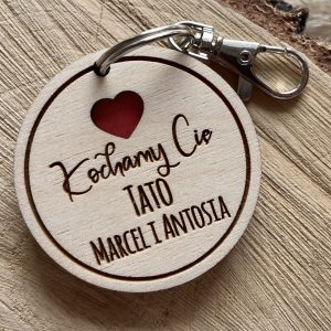 Brelok: Kocham/Kochamy Cię Tato