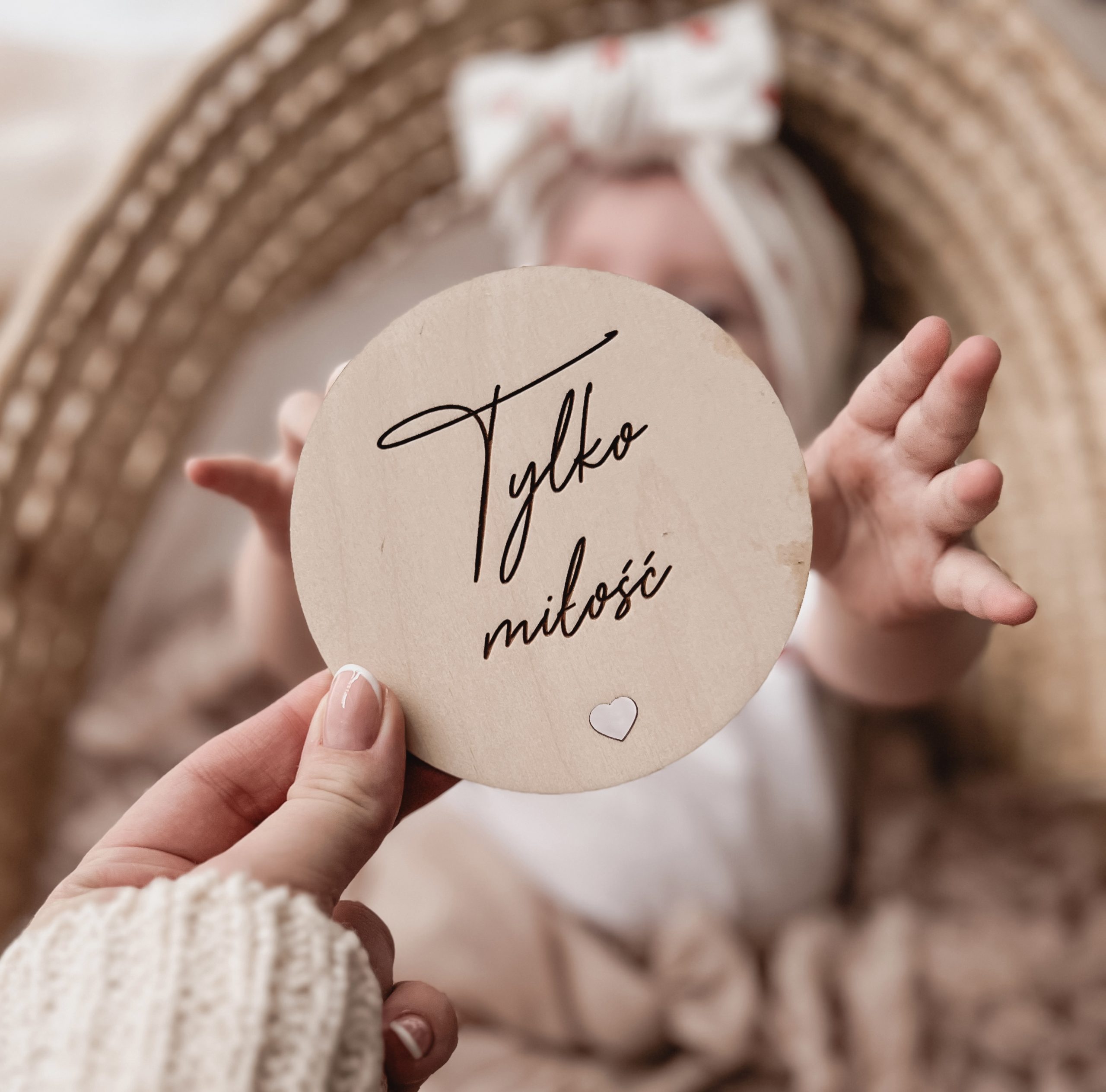 Tabliczka do zdjęć z krótkim napisem