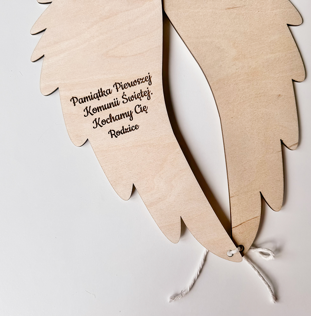 Skrzydła z modlitwą + dowolny krótki napis w tyle - obrazek 2