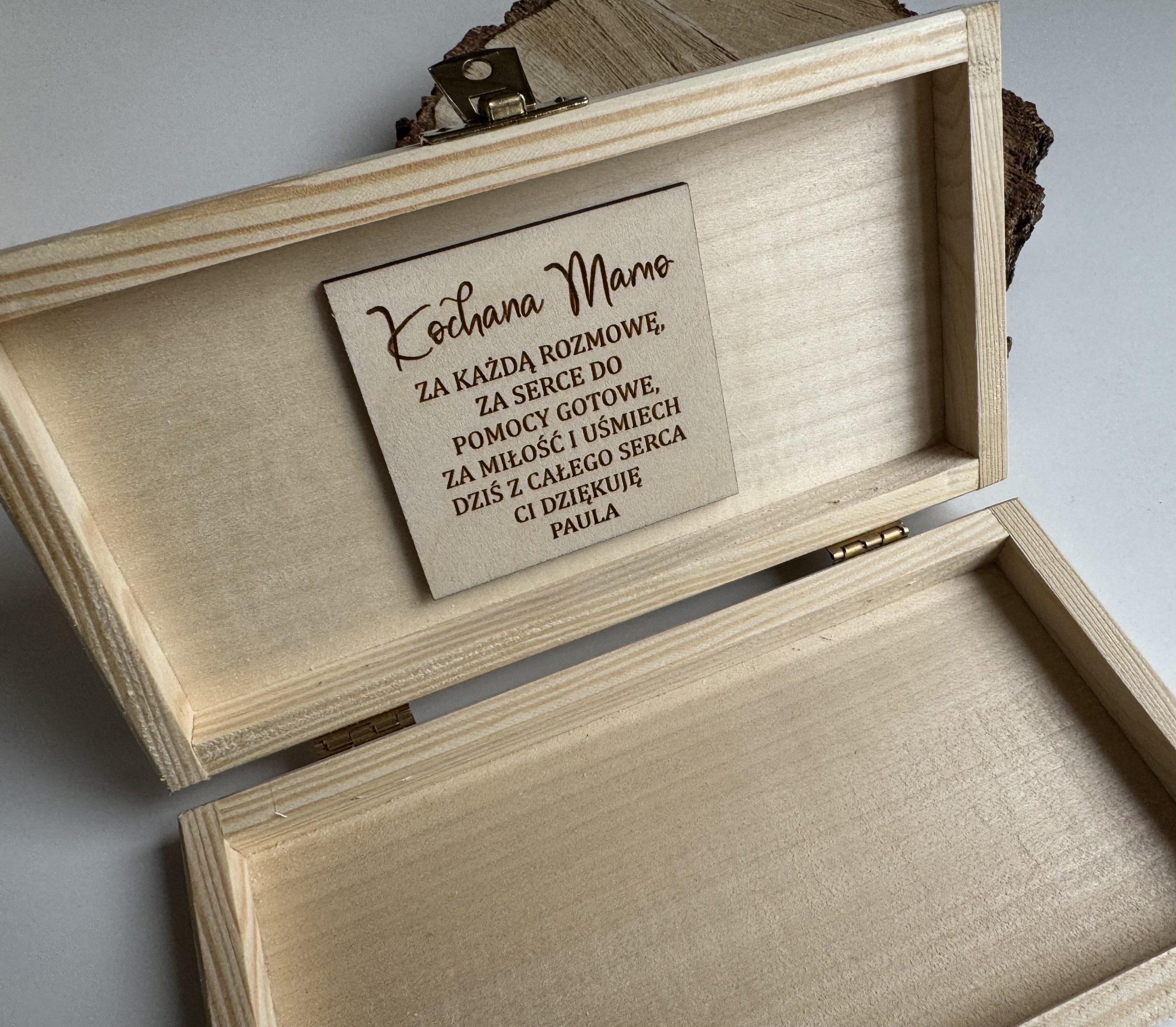 Pudełko na czekoladę z dowolnymi życzeniami w środku - obrazek 2