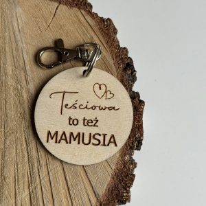 Brelok  przód i tył taki sam napis