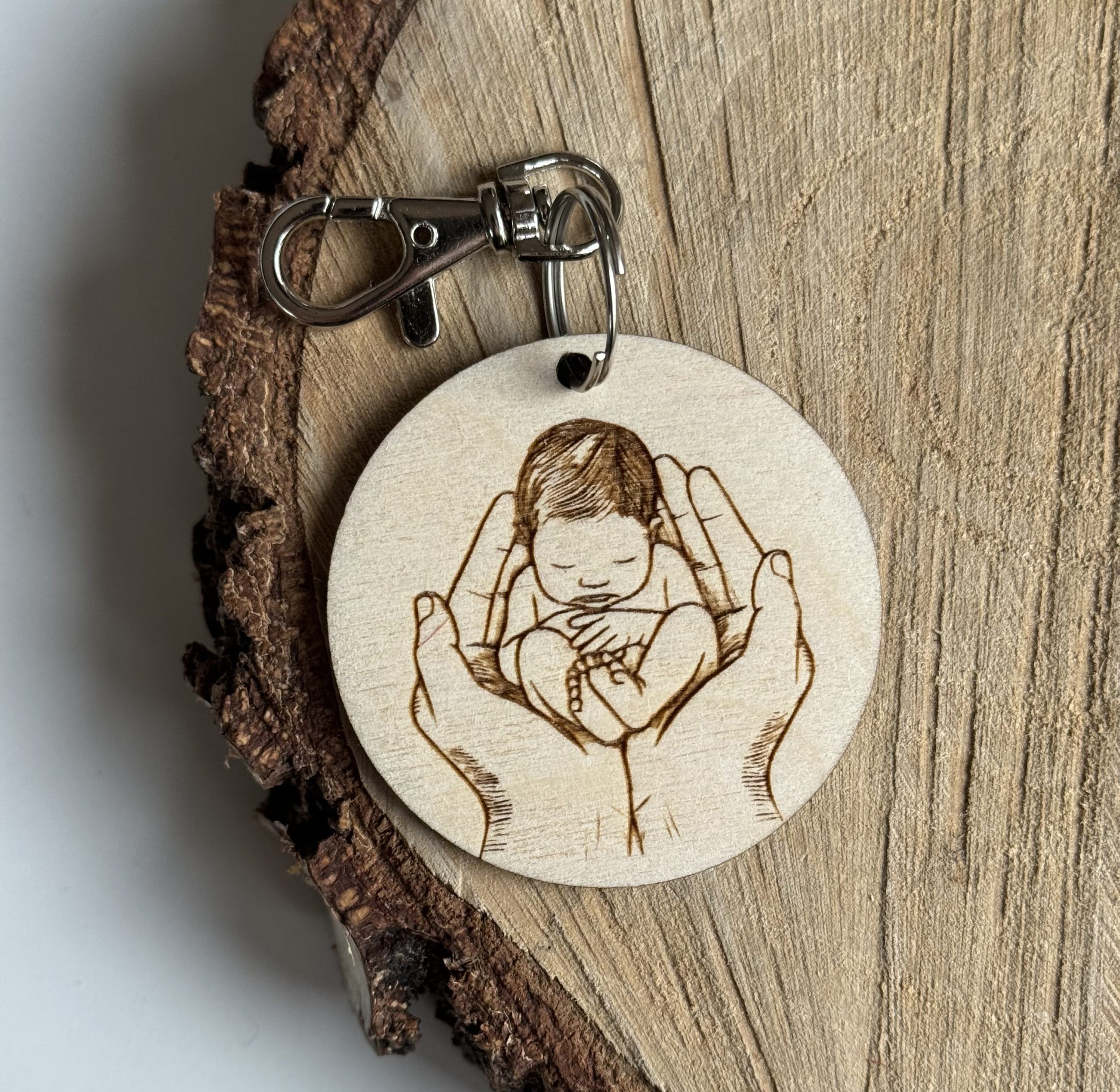 Brelok Dziecko z dowolnym napisem w tyle