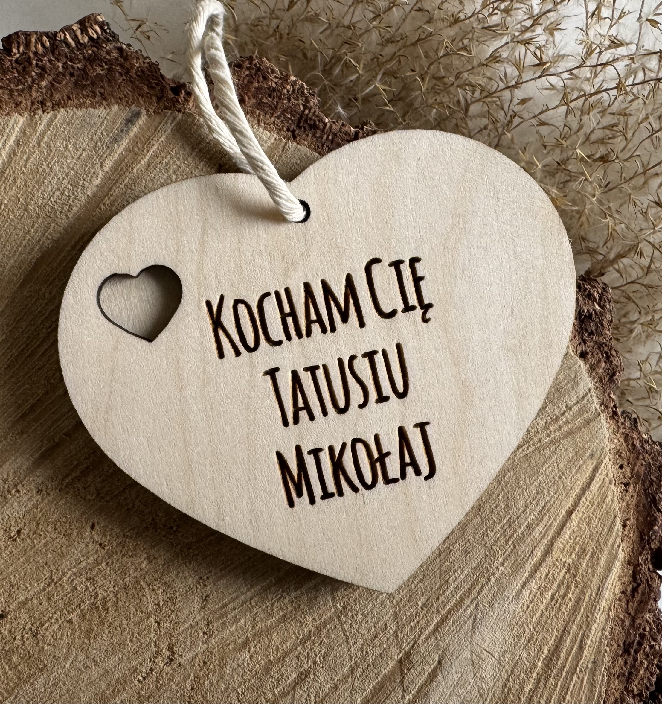 Zawieszka do samochodu z dowolnym napisem