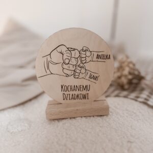 Ramka z dowolnym napisem.Spakowana gotowa do wręczenia.