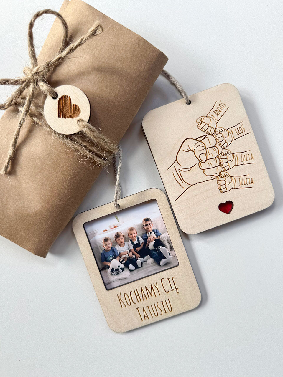 Zawieszka ze zdjęciem i dowolnym napisem