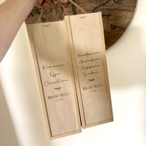 Pudełko z dowolnym napisem