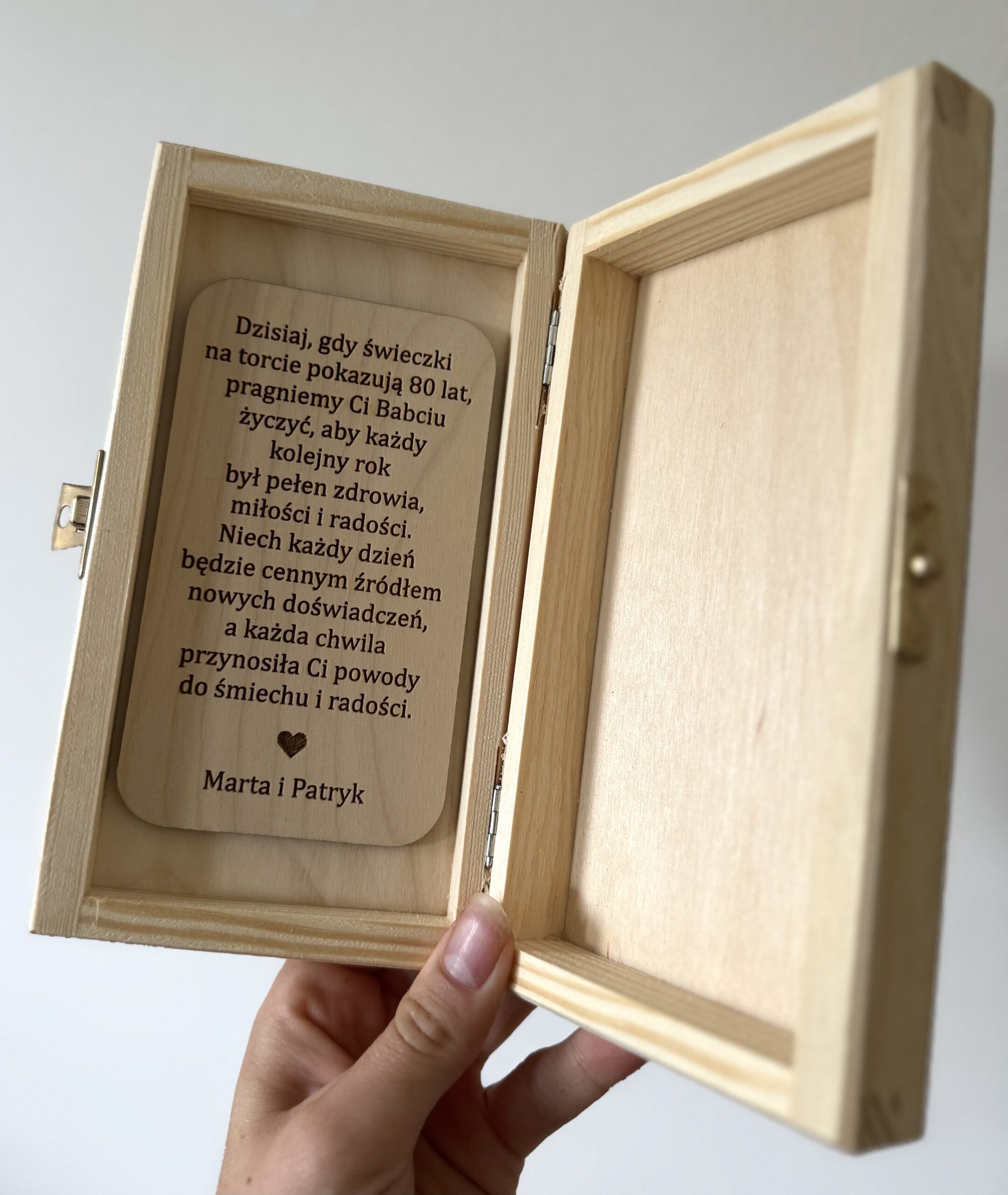 Pudełko na urodziny z dowolnymi życzeniami w środku - obrazek 2
