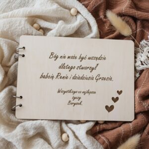 Album z dowolnym napisem